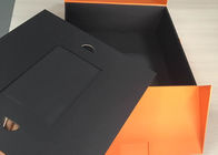 Sách màu có hình hộp cam màu đầu in với phân vùng màu đen nhà cung cấp