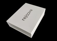 Embossed Silver Logo Cardboard Gift Boxes 30 * 25 * 8cm bọt xốp chèn nhà cung cấp